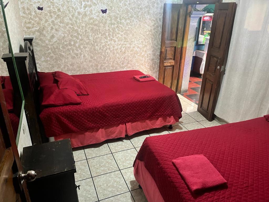 Cristales De Antigua Hotel Cristal Екстер'єр фото